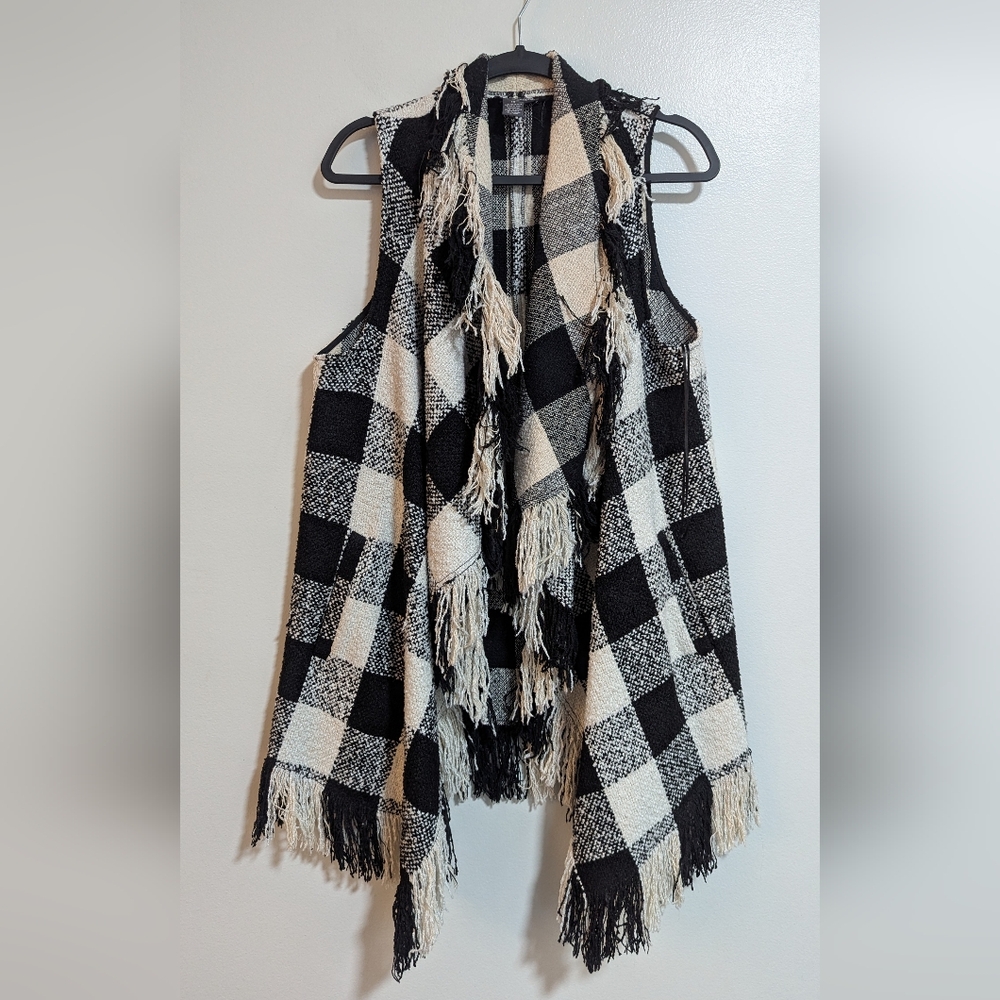 Chelsea Theodore Black White Buffalo Check Open Frontโ Fringed Sweater Vest 1X